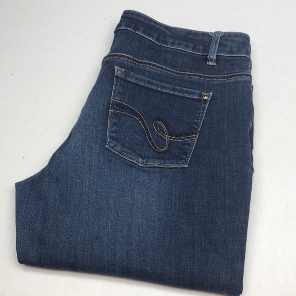 LIKE NEW VINTAGE SANTANA HI-RISE STRAIGHT CROP JEANS 12/31x25 ⭐️